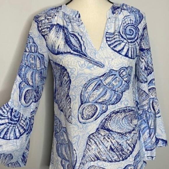 NWT Lilly Pulitzer Matilda 100% Silk Top Womens XXS Blue Peri Pop Up Shells - Picture 4 of 9